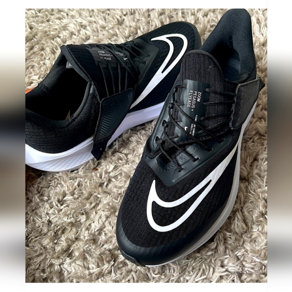 Nike Air Zoom Pegasus 39 Flyease Black White